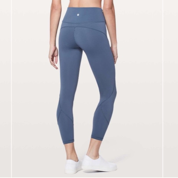 Lululemon In Movement 7/8 Tight *Everlux 25" Thunder Blue 4453 - Picture 1 of 13